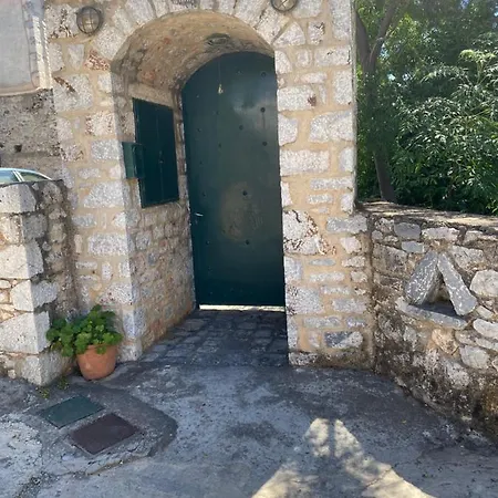 アパート Mani Spot -cereus