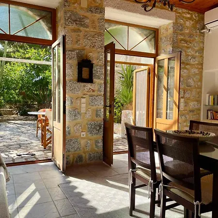 Daire Mani Spot -cereus Areopoli