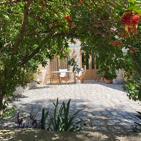 Mani Spot -cereus * Areopoli